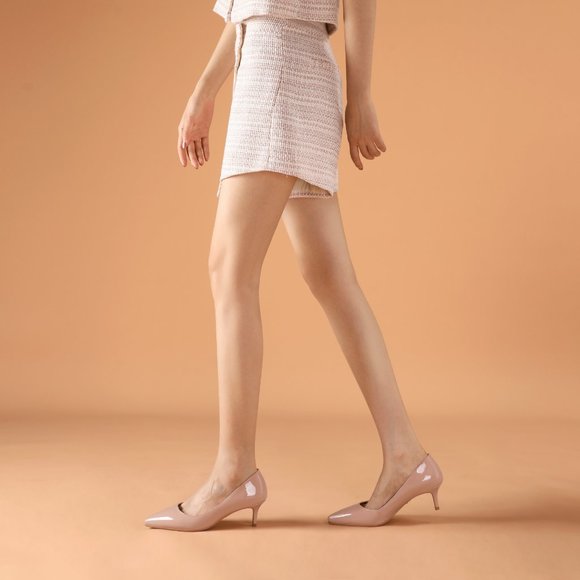 Petit Cadeau Valerie - Comfy Kitten Heel Pumps with 2.5" Heels. La Croisee. NEW! - Picture 4 of 5